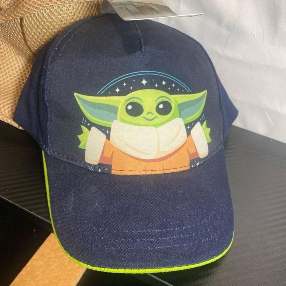 Star‎ Wars Baby Yoda Bath Buddy and Baby Yoda Hat - Picture 2 of 5